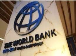 البنك الدولي يحذر من تأثير فشل العملية السياسية على الاقتصاد الليبي .
