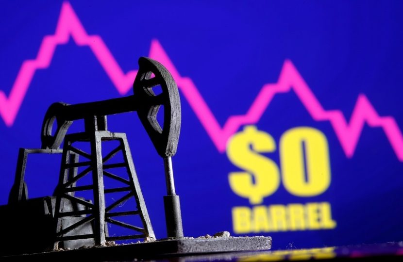 أسعار النفط تسجل انخفاضاً في اسواق النفط العالمية