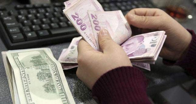 تراجع الليرة التركية من جديد أمام الدولار بنسبة 0.7%