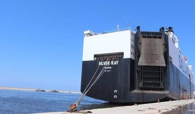 ميناء بنغازي البحري يستقبل 2163 سيارة و 24 شاحنة قادمة من أوروبا
