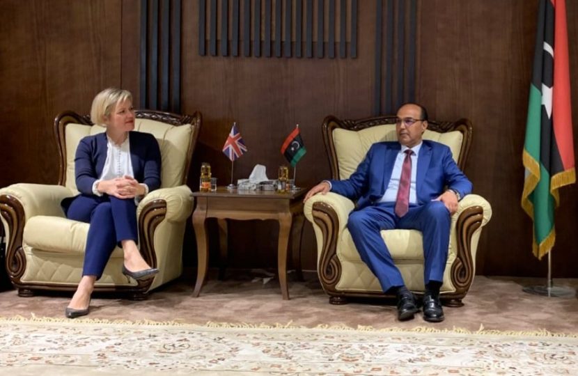 سفيرة بريطانيا تبحث في بنغازي فرص التعاون مع الشركات الليبية