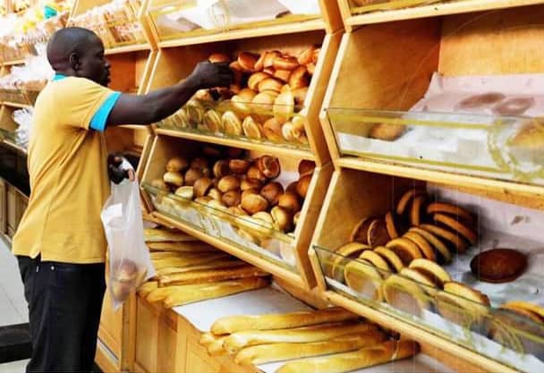محاولات من بعض أصحاب المخابز لرفع سعر رغيف الخبز إلى 500 درهم
