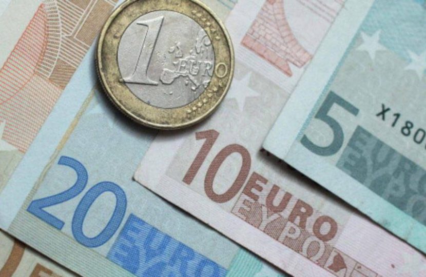 ما الذي يترقب اوروبا بعد “غرق اليورو” ؟