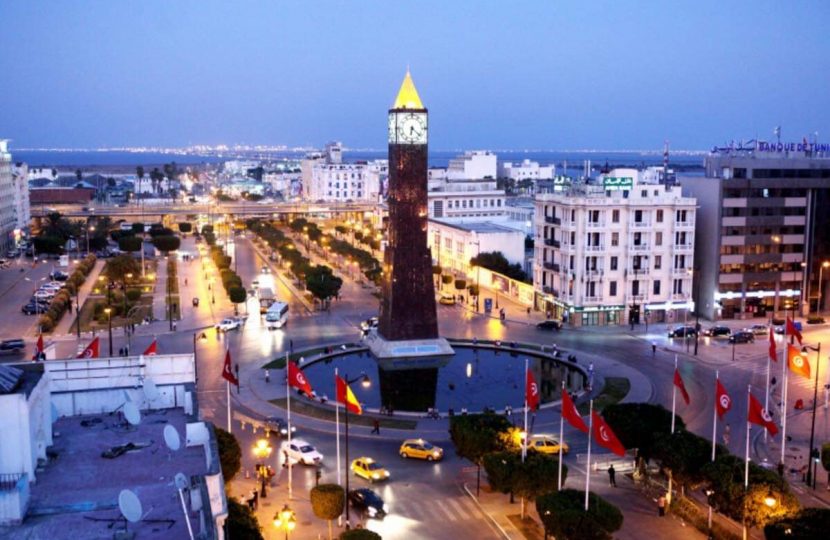 هبوط قياسي للدينار التونسي أمام الدولار