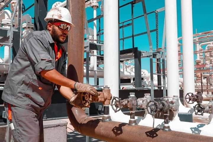 انخفاض إنتاج النفط الخام الليبي إلى مليون و161 ألف برميل يومياً