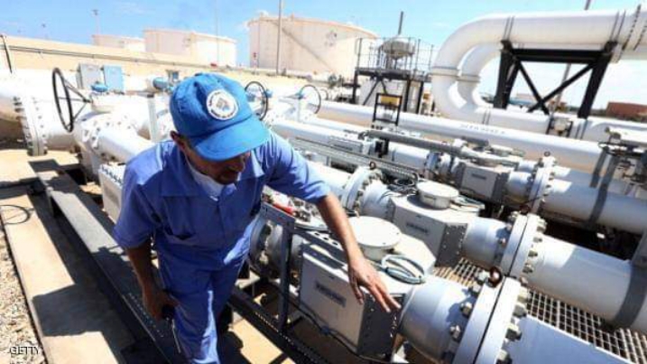 انخفاض إنتاج النفط الخام الليبي إلى مليون و207 ألف برميل خلال 24 ساعة الماضية