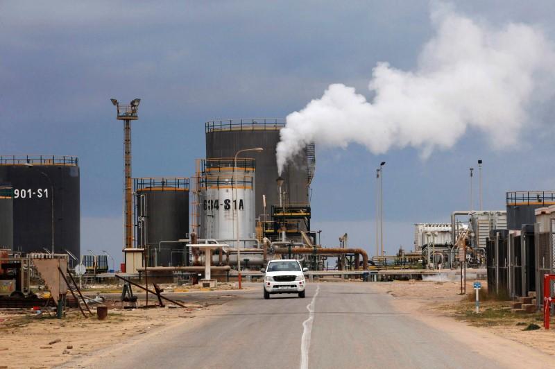 ارتفاع إنتاج النفط الخام الليبي اليوم الخميس إلى مليون و 230 ألف برميل