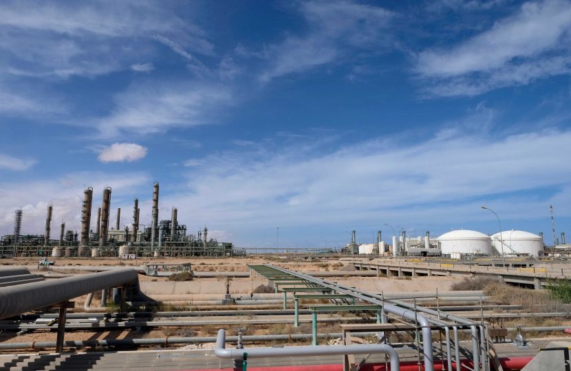 استقرار إنتاج النفط الخام الليبي اليوم الأحد إلى مليون و 211 ألف برميل