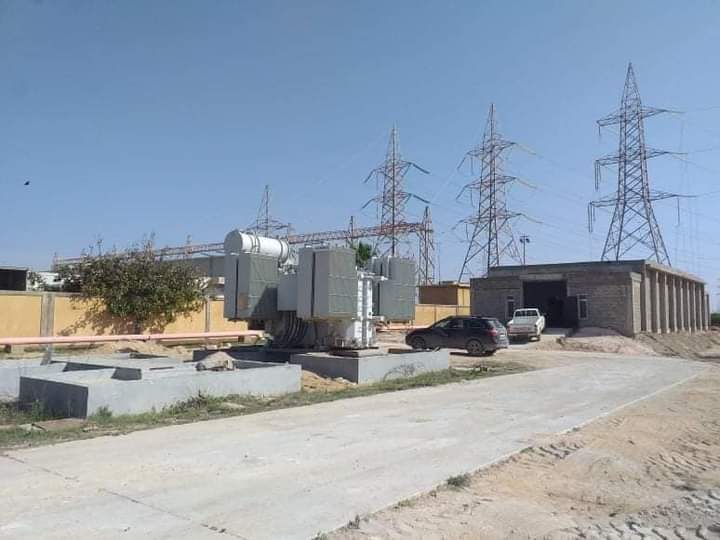 وصول معدات لمحطة كهرباء شمال بنغازي مُورَّدة من شركة سيمنس لإجراء عمرة جسيمة لها