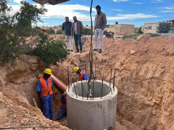 بلدي سرت يبحث استكمال محطة معالجة مياه الصرف الصحي أبوهادي