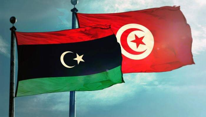 ليبيا ترسل 170 شاحنة محملة بالمواد الغذائية إلى الشعب التونسي