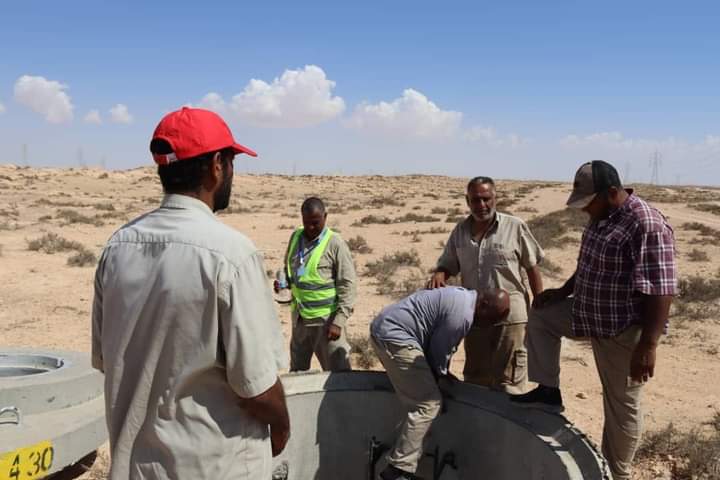 جهاز النهر الصناعي يزيل المباني والوصلات غير القانونية على مسار اجدابيا وبنغازي