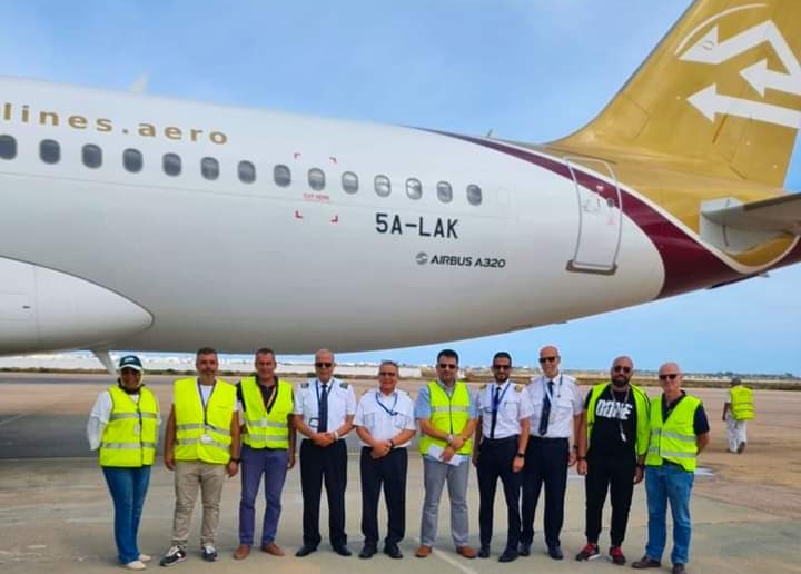 عودة الطائرة LAk A320 التابعة للخطوط الليبية بعد إجراء عملية الصيانة في تونس